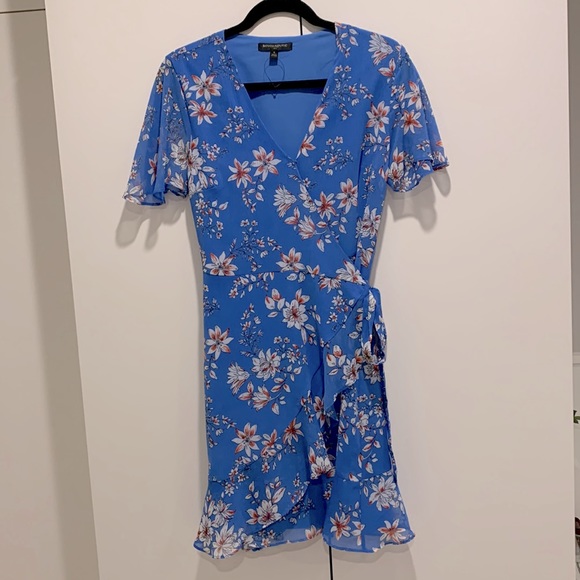 Banana Republic Dresses & Skirts - Banana Republic floral summer dress